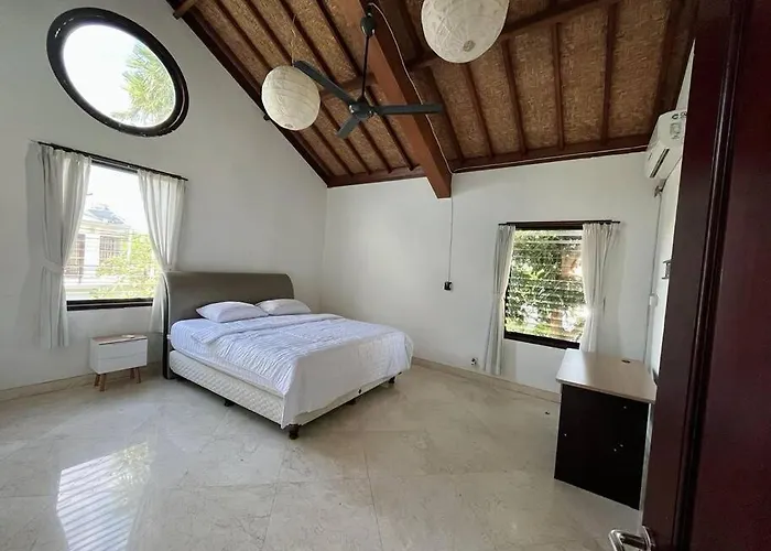 Villa 6 Bdr With Swimming Pool